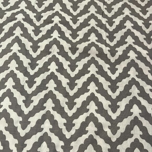 NEW King Pillow Shams X2 Elephant Sacred Cow Tiger Gray & White Kashmir Shimmer - Picture 5 of 8